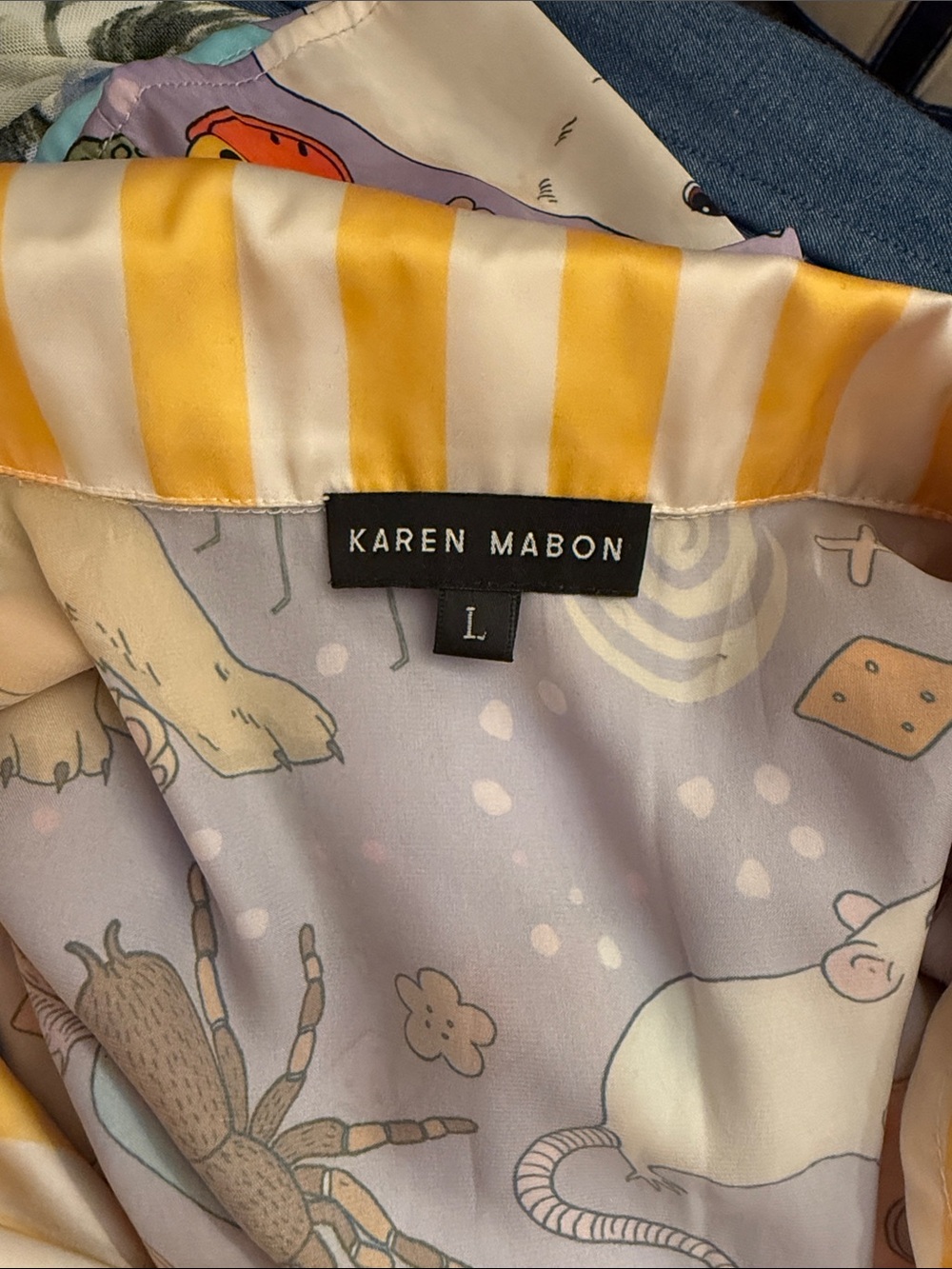 Karen Mabon Pets Pj Set - Picture 6 of 6